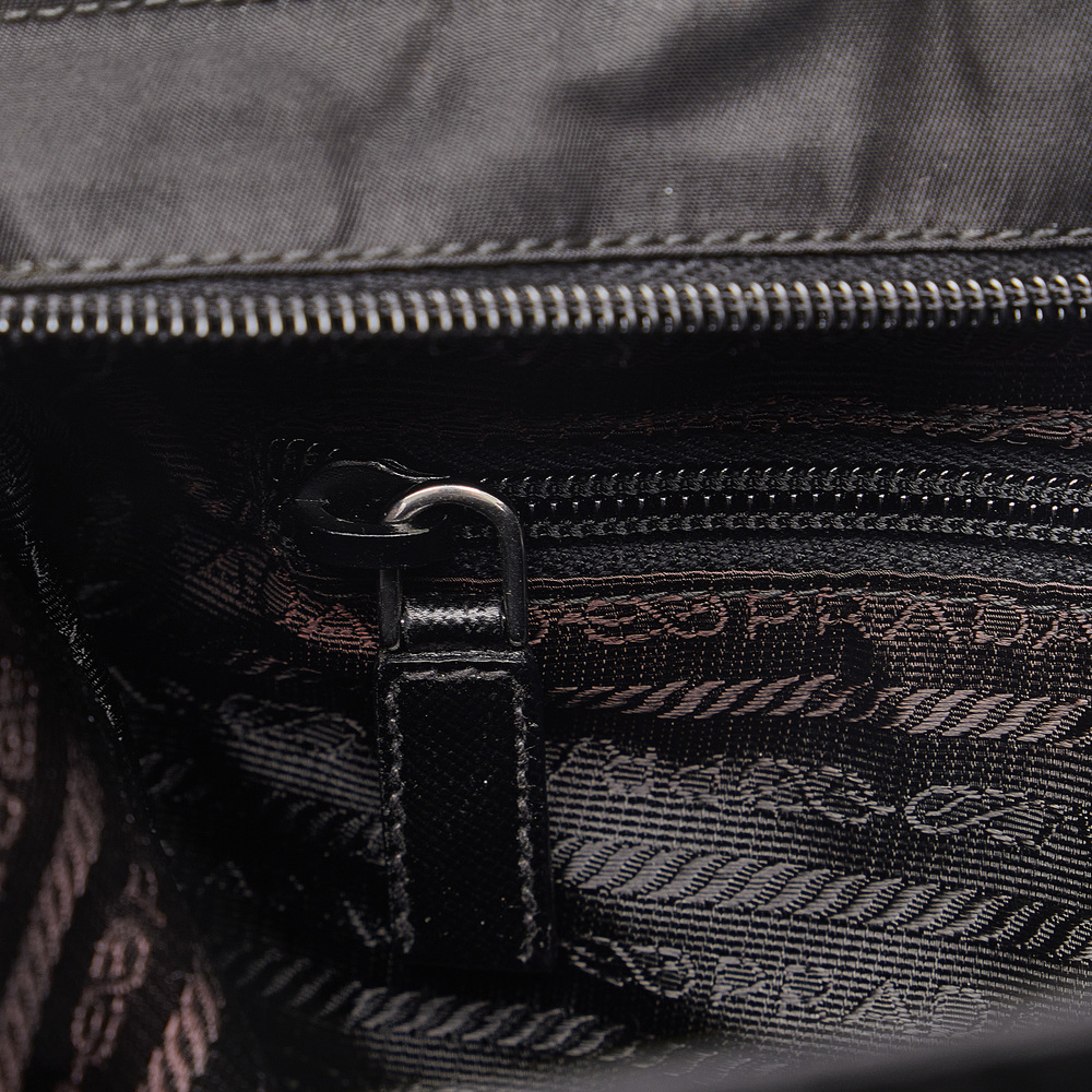 PRADA Tessuto Crossbody Crossbody Bag - Picture 8 of 11
